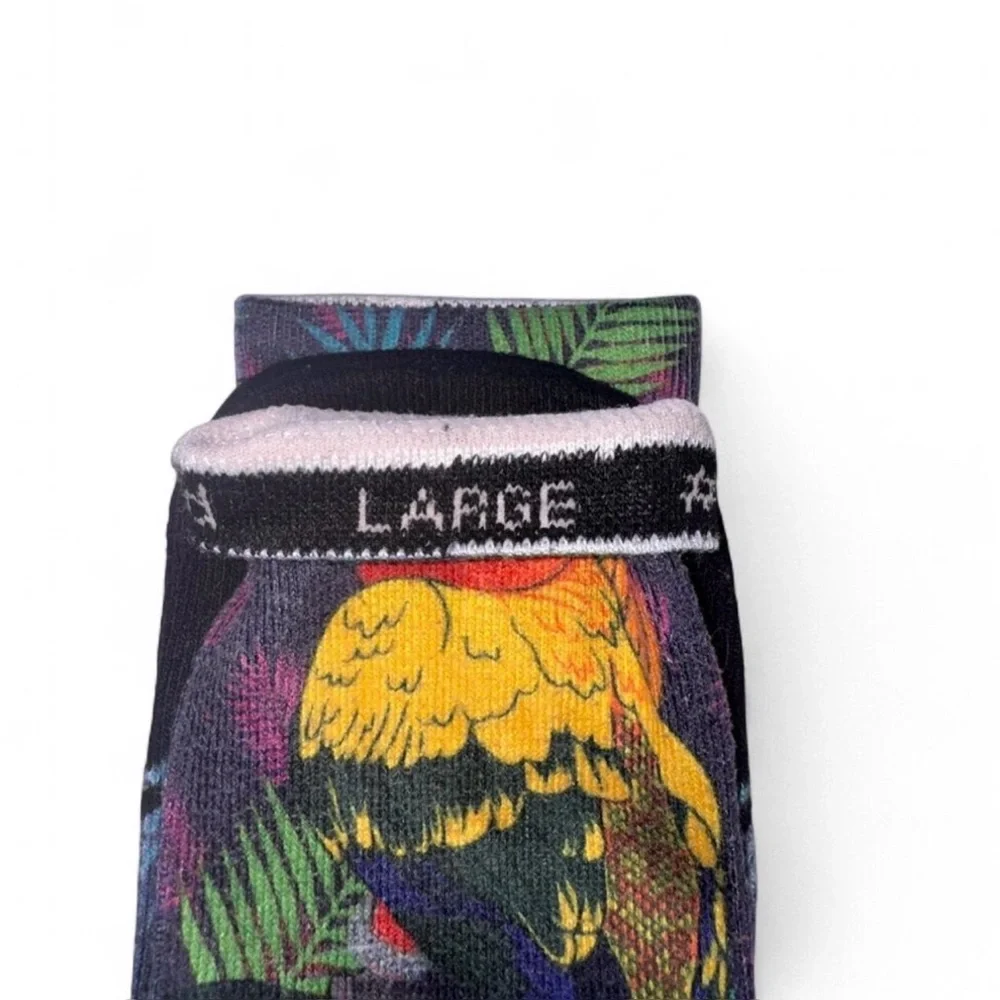 FEAT Boys Crew Socks Size Large Tropical Sun Conure Parrot 🦜
